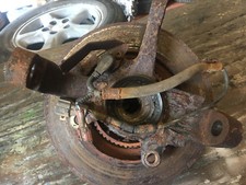 VAUXHALL FRONTERA 3.2 V6 PETROL SWB 2001 FRONT N/S WHEEL HUB BEARING ABS