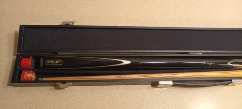Riley custom cue 2000s - riley,