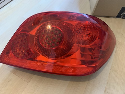 Tail light right rear - rear, fits