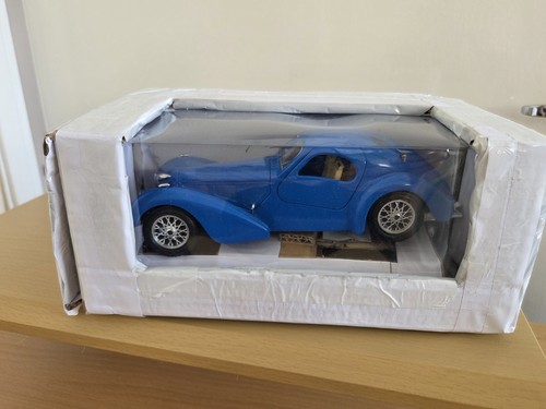 Bburago bugatti atlantic 1936 - bburago,