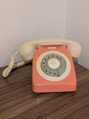 Vintage two tone gpo 746 - two,