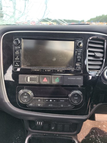 Mitsubishi outlander 2014 - mitsubishi,