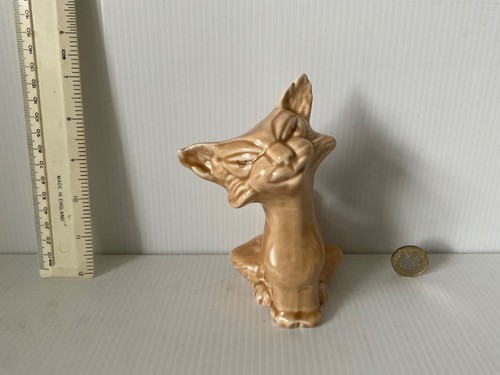 Rare vintage sylvac matt - matt, fawn