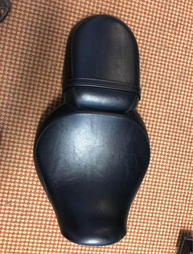 Kawasaki 900 seat - 900,