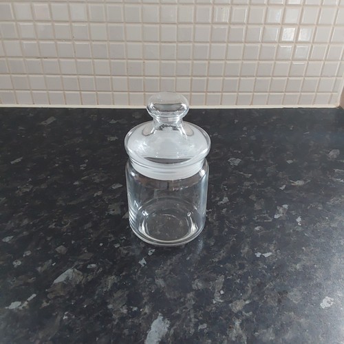 Glass airtight sweet jar with - airtight,