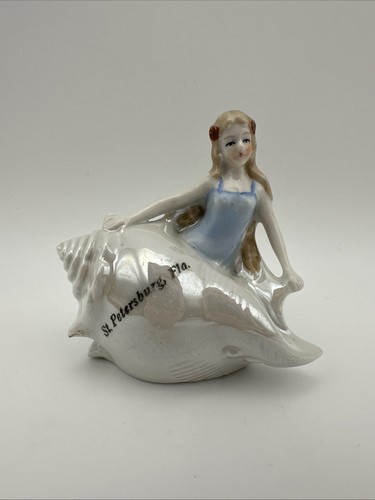 Bathing beauty mermaid sea - bathing, on
