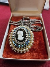 Cameo Pendant With Silhouette Women Gemstone Pendant