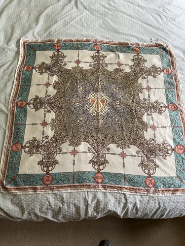Gucci silk scarf with signs - gucci, of