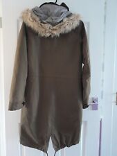 FAT FACE - Parka Coat - Immaculate - Girl's/ladies khaki - removeable fur - UK 6