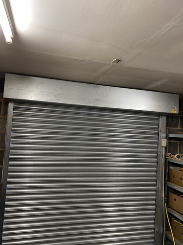 Galvanised electric roller - galvanised,