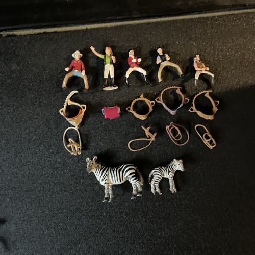 Schleich retired people 2 - schleich,