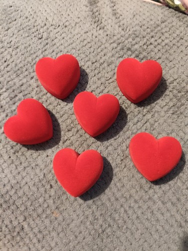 Red heart velvet - 6, thomas
