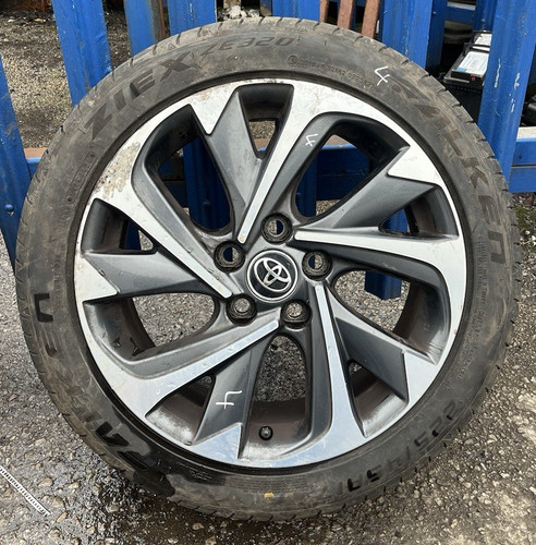 Toyota auris design 2015 - toyota,