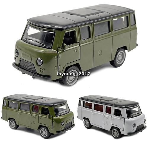 Uaz traveler model - 1/36,