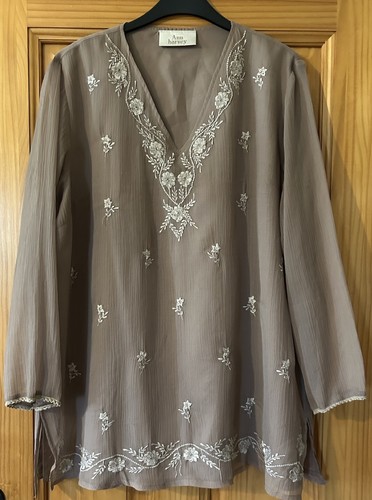 Ann harvey y2k broderie - ann,