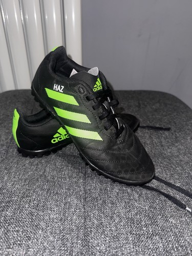Vgc adidas astro turf black - vgc,