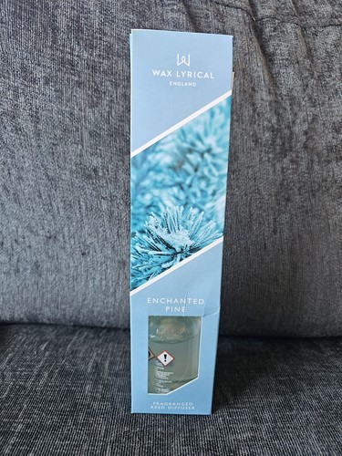 Wax lyrical enchanted - wax, pine