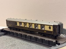 Hornby R4166 Pullman 3rd Class