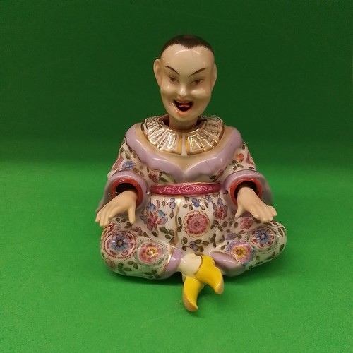Porcelain figurine bobblehead - porcelain,