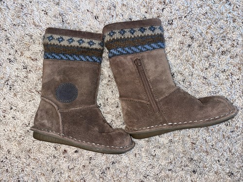 Clarks brown boots size 5 - clarks,