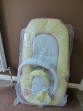 MAMAS & PAPAS Wave Rocking Cradle Yellow Gingerbread Unused - Storage marks