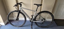 Boardman HYB 8.6 Hybrid Bike