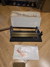 Sally Stanley Smocking Pleater