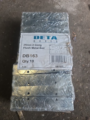 Silver metal pattress back - pattress, box