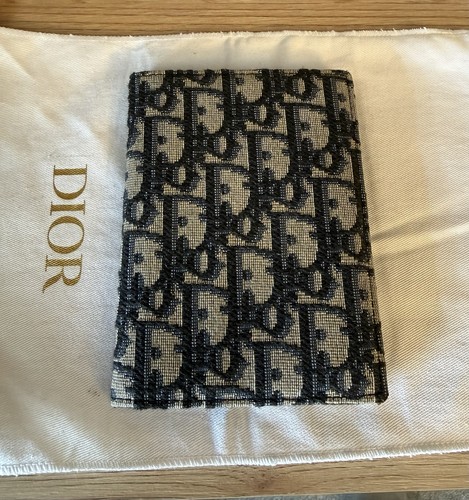 Dior passport holder oblique - dior,