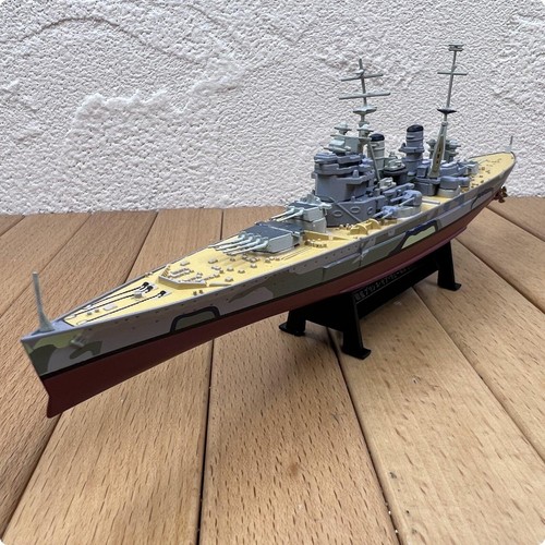 Sovereign welsh ship model - of,