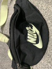 Nike Unisex Shoulder Crossbody Bum Bag Fanny Hip Waist Pack Belt Good Condition