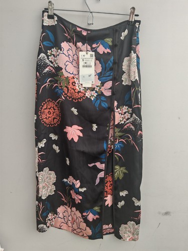 Nwt zara women - nwt, floral