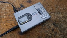 SONY MZ-R35 Walkman Mini Disc Portable Minidisc Recorder