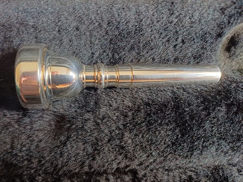 Vincent bach trumpet - 7c,