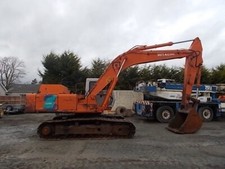 Hitachi EX200 Digger Excavator. FOR BREAKING - CHEAP PARTS - BREAKER 20 TON PART