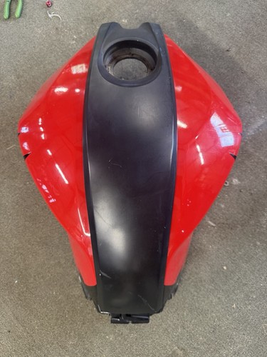 Yamaha yzf r125 - yamaha, tank