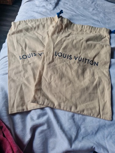 Brand new louis - new, dust