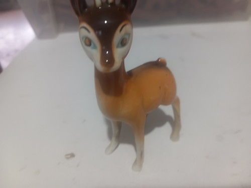 Beswick blue eyed - blue,