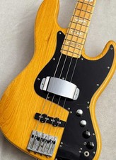 Six-stringed instrument