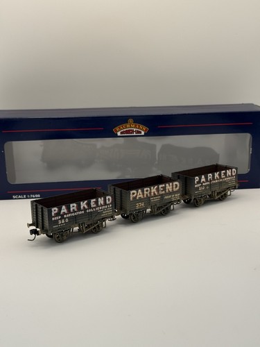 Bachmann plank wagon - bachmann, 7