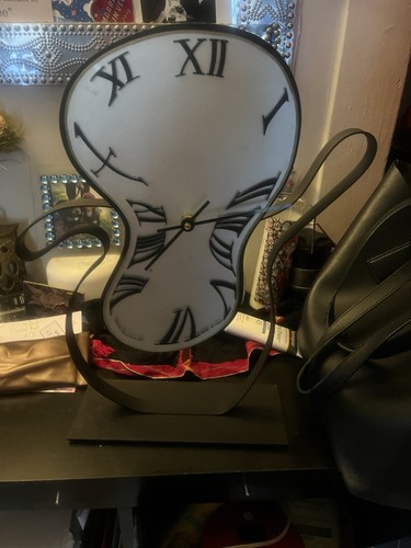 Salvador dali inspired - dali, clock