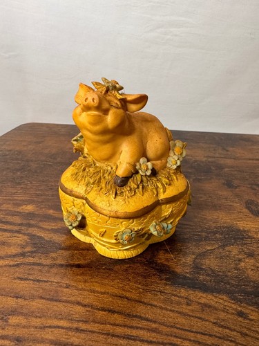 Vintage pig musical - pig, trinket
