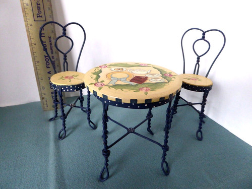 Doll ice cream parlour set - cream,