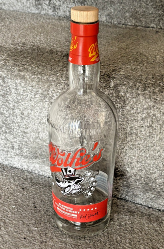 Wolfies whisky bottle rod - bottle,