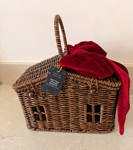 Festive feeling rattan basket - feeling,