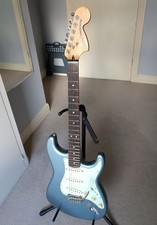 Fender Deluxe Roadhouse Stratocaster - 2016 - padded Fender Gigbag