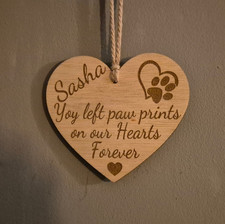 Personalised Cat Dog Name Pet Memorial Plaque Wooden hanging Sign Engraved paw