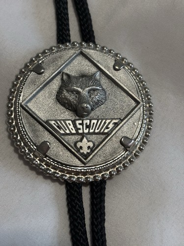 Vintage cub scouts pewter wolf - vintage,