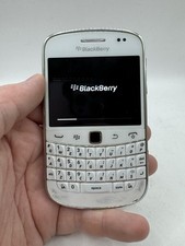 BlackBerry Bold 9900 - 8GB - White (Unlocked) Smartphone. Tested & Working