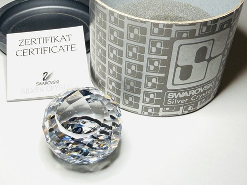 Swarovski scs paperweight - swarovski,